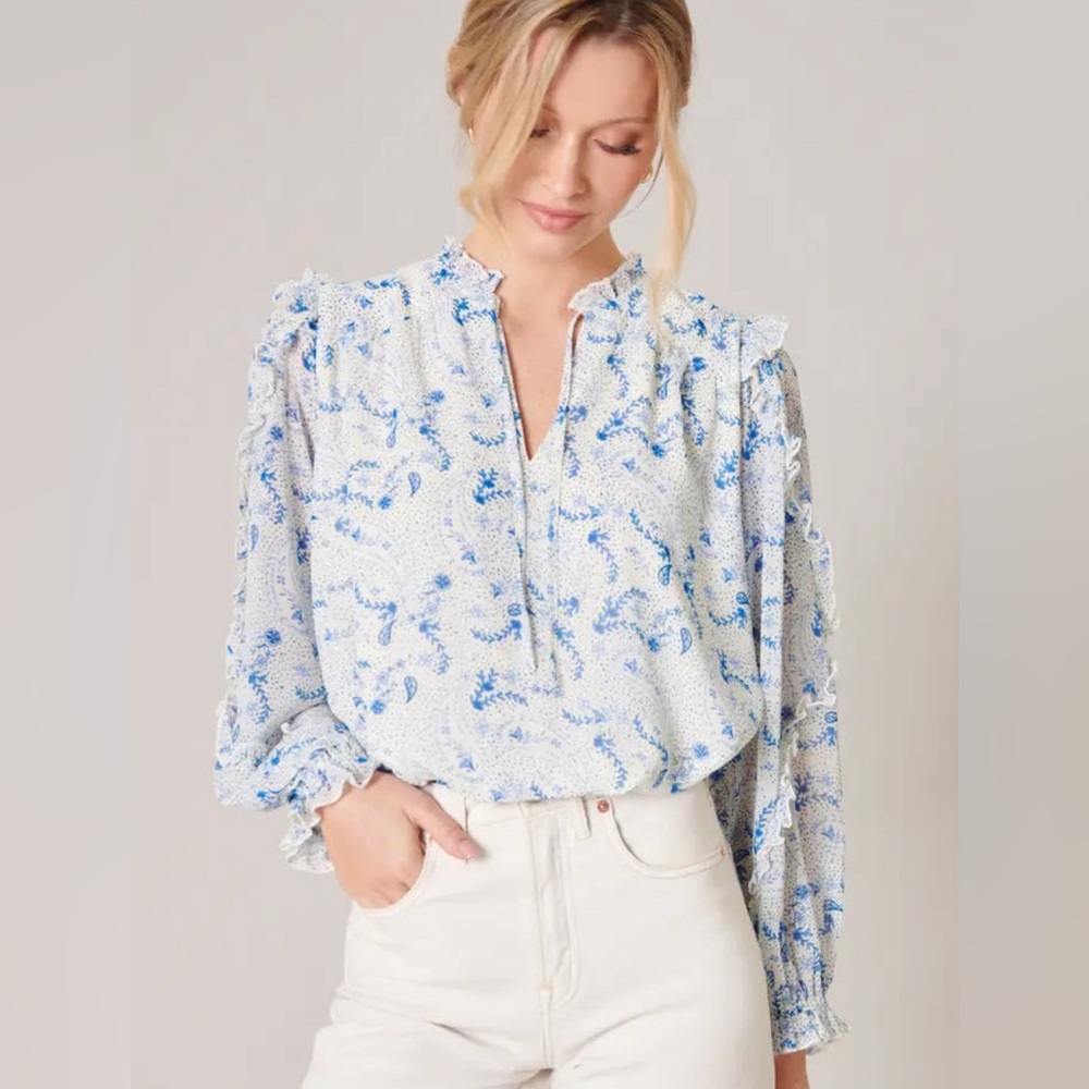 Sugarlips- Adorable Ruffle Top Women’s Size L